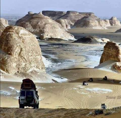 2 Days White Desert Safari Tour & Desert Camping With 4WD